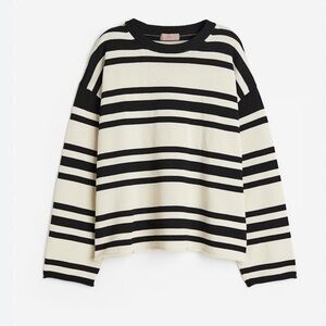 H&M Fine Knit Cream and Black Striped Sweater NWT Women’s Size Large